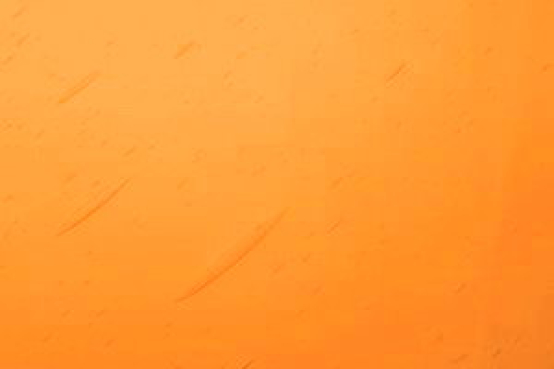 hell-orangefarbiges Antikglas